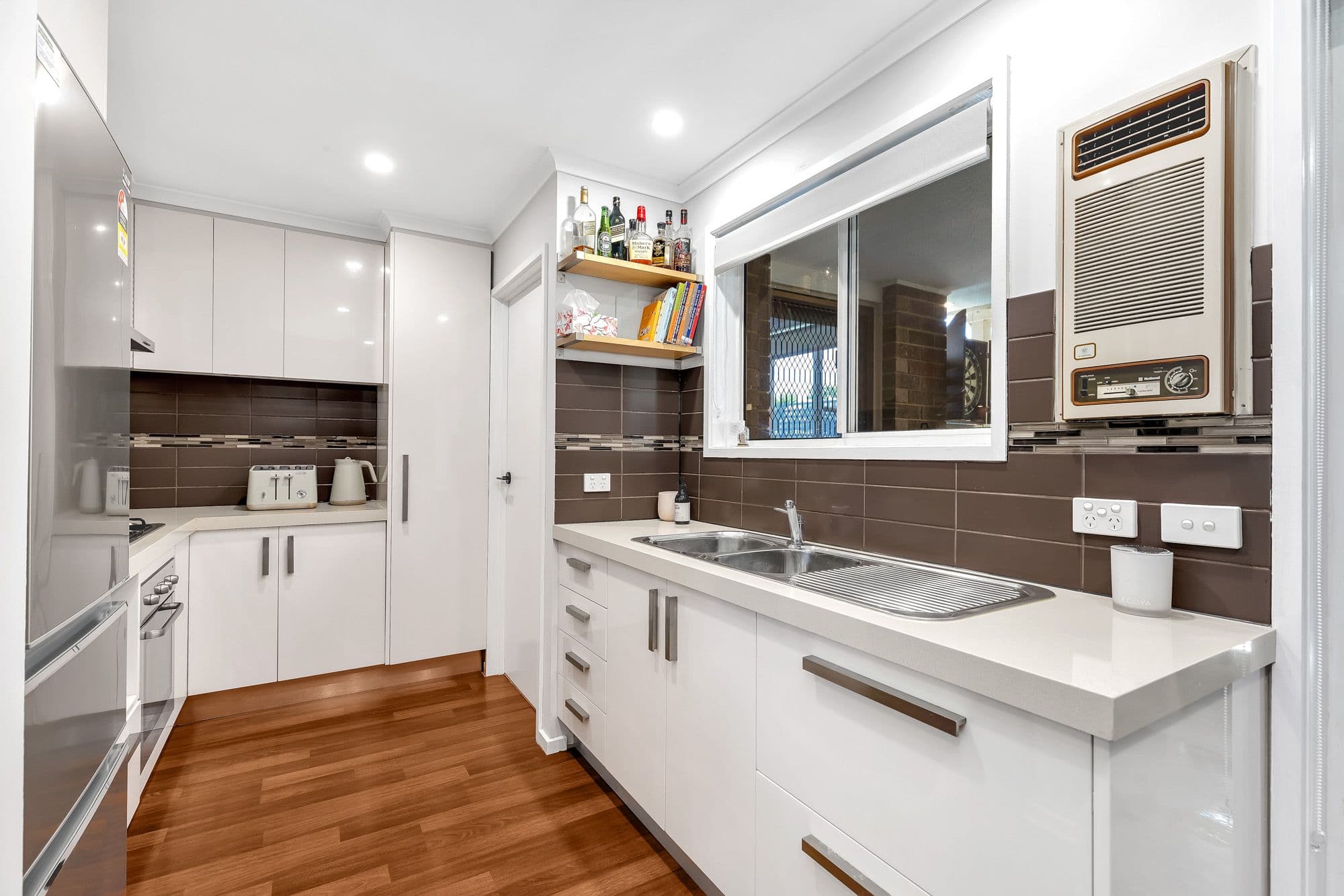 5 Ovens Court, Werribee VIC 3030, Werribee - Thumbnail 2