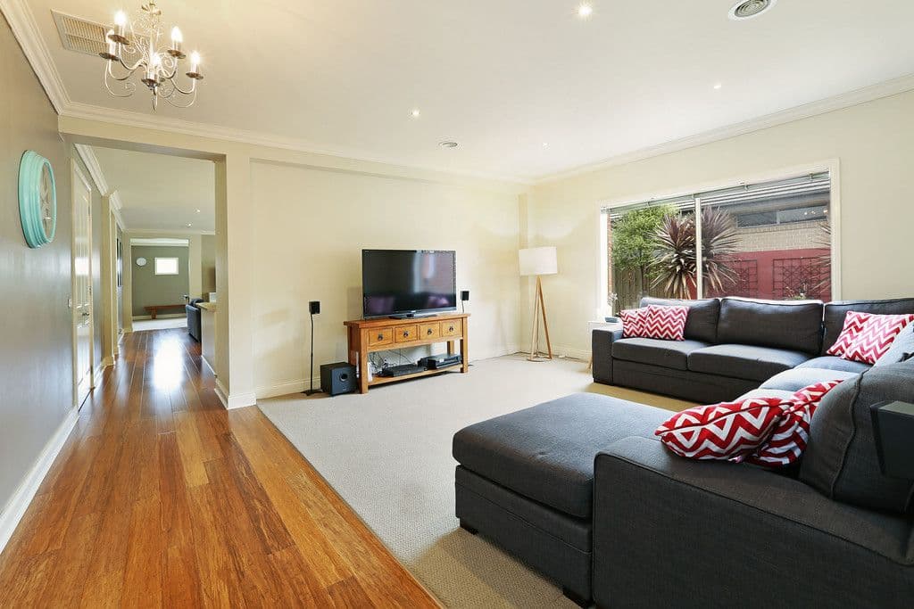4 Nilaur Place, LARA VIC 3212, Lara - Thumbnail 2