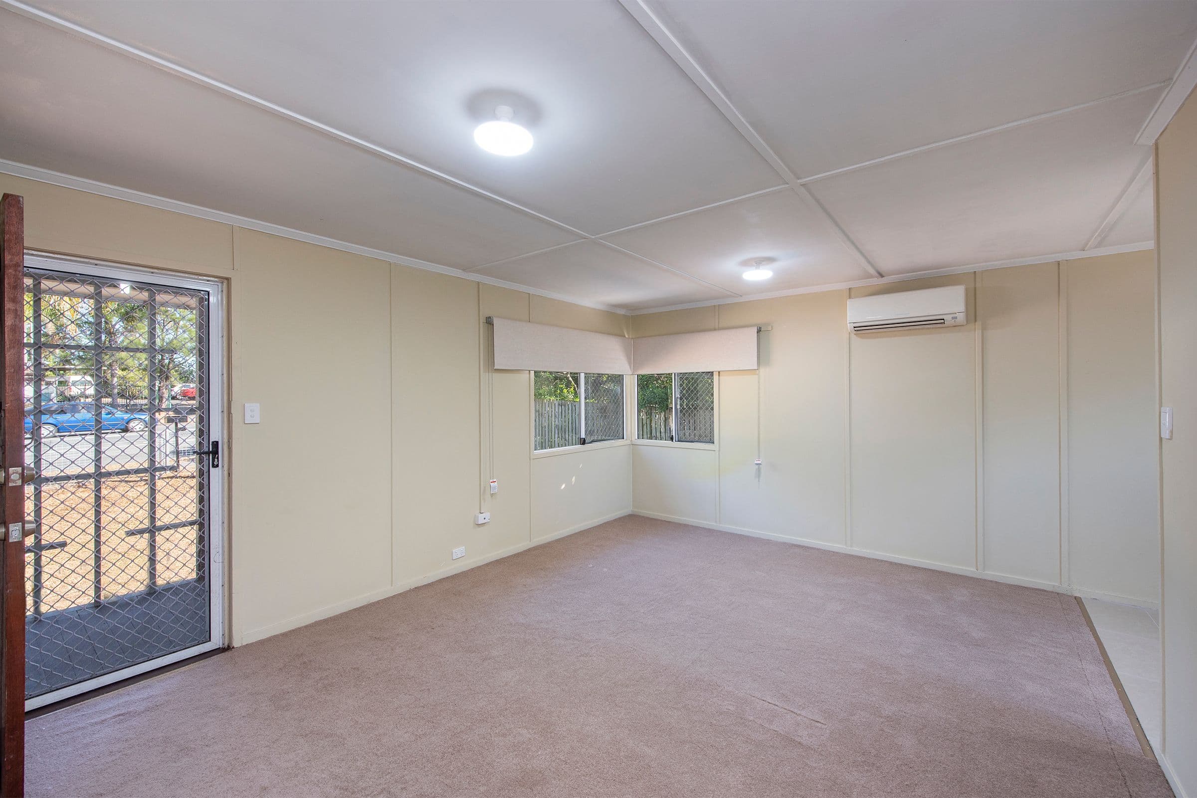 26 Jacaranda Avenue, Logan Central QLD 4114, Logan Central - Thumbnail 5