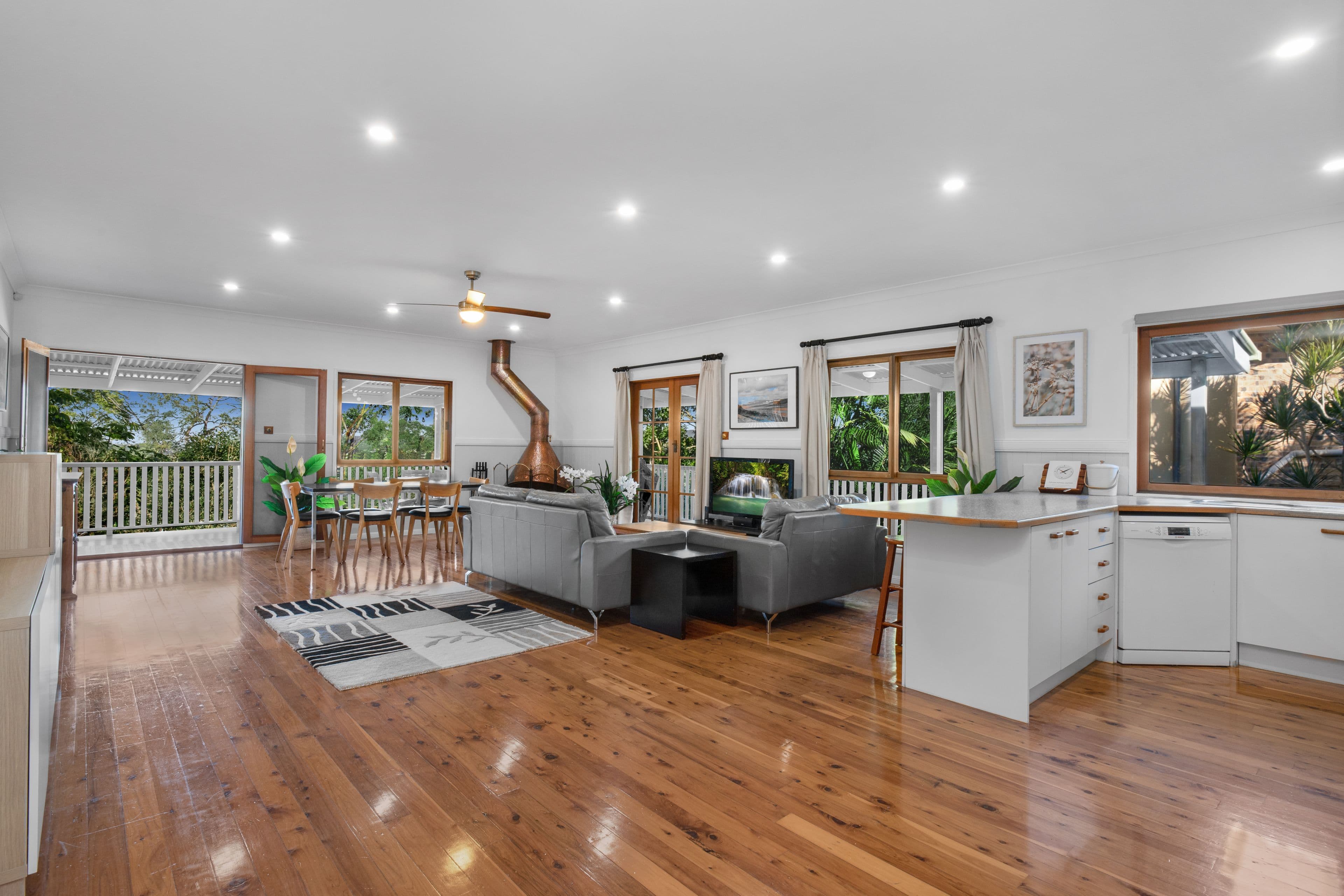 16 Alderley Avenue, Alderley QLD 4051, Alderley - Thumbnail 4