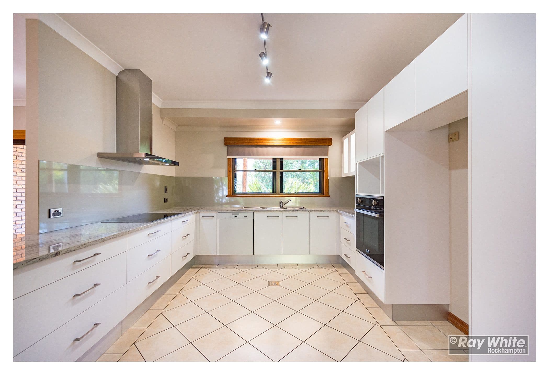 13 Emmerson Drive, Glenlee QLD 4711, Glenlee - Thumbnail 6