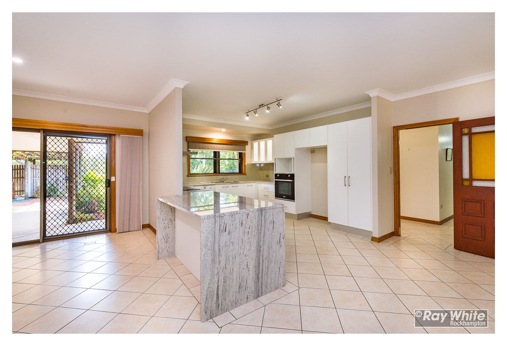13 Emmerson Drive, Glenlee QLD 4711, Glenlee - Thumbnail 7