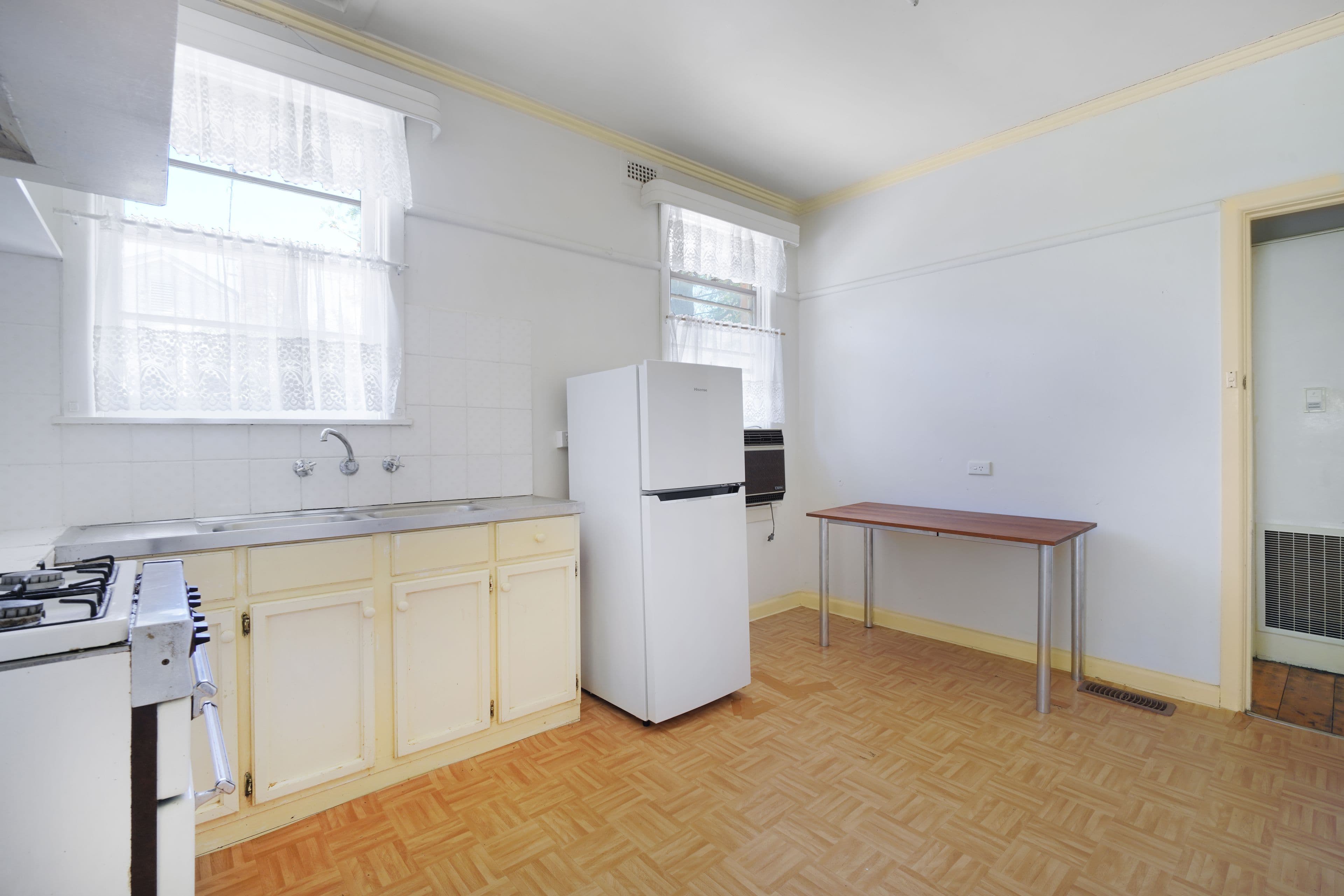 38 Tobruk Avenue, Heidelberg West VIC 3081, Heidelberg West - Thumbnail 5