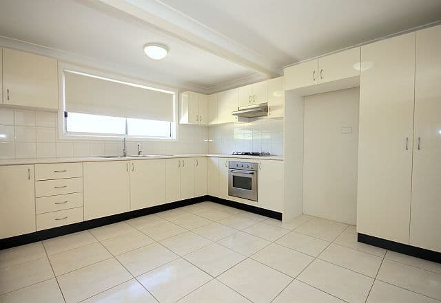 17 Angus Crescent, YAGOONA NSW 2199, Yagoona - Thumbnail 3