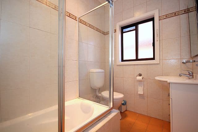 17 Angus Crescent, YAGOONA NSW 2199, Yagoona - Thumbnail 4