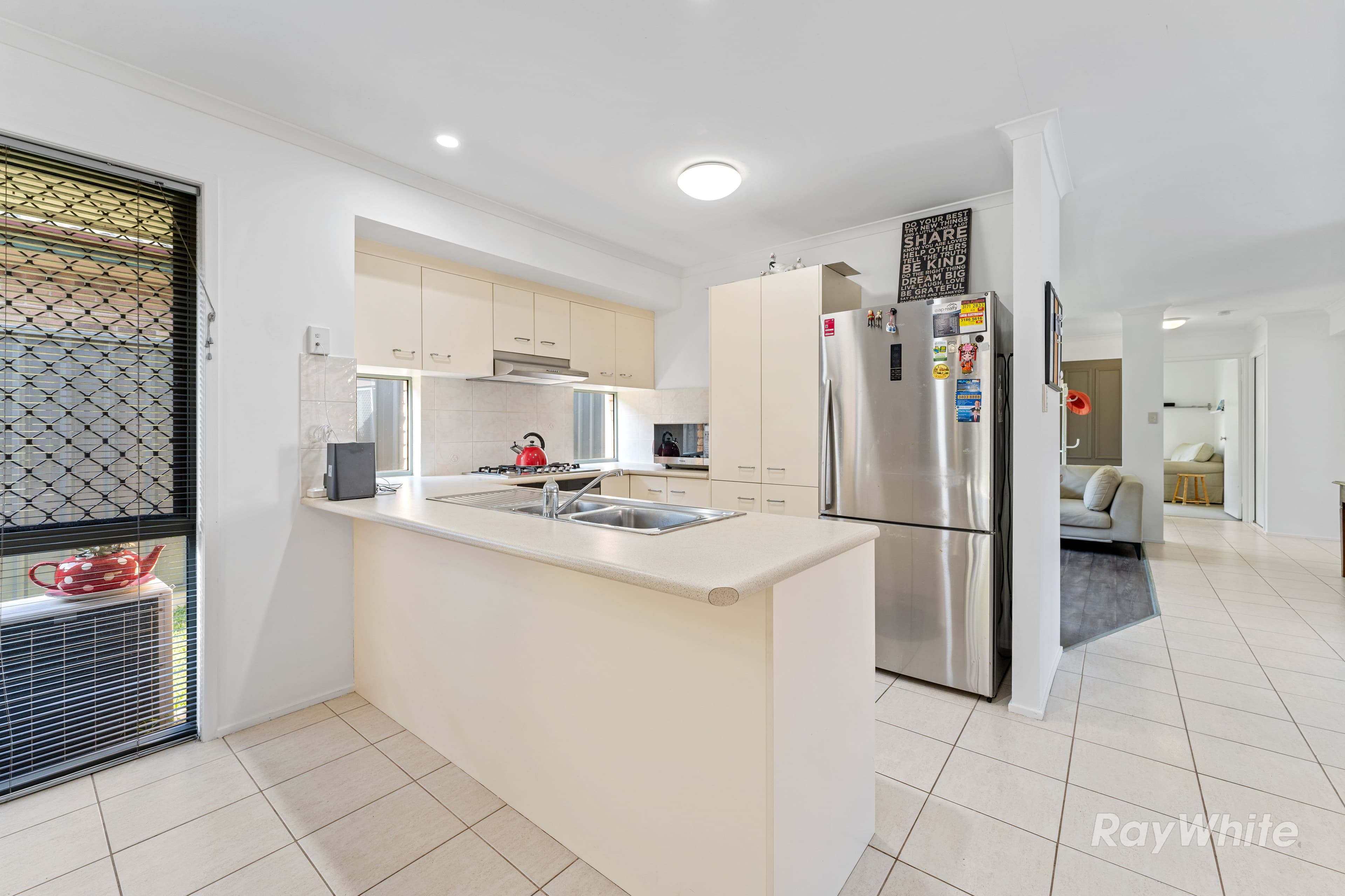 79 Lakeside Crescent, Forest Lake QLD 4078, Forest Lake - Thumbnail 5