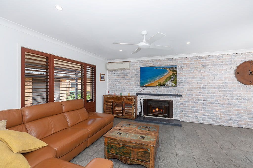 8 Throckmorton Street, Killingworth NSW 2278, Killingworth - Thumbnail 6
