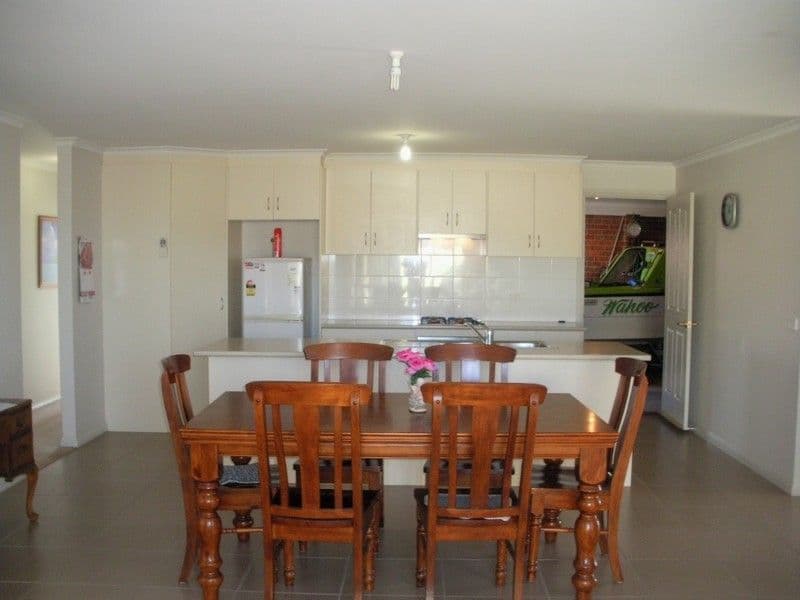 15 Lisa Court, MILDURA VIC 3500, Mildura - Thumbnail 3