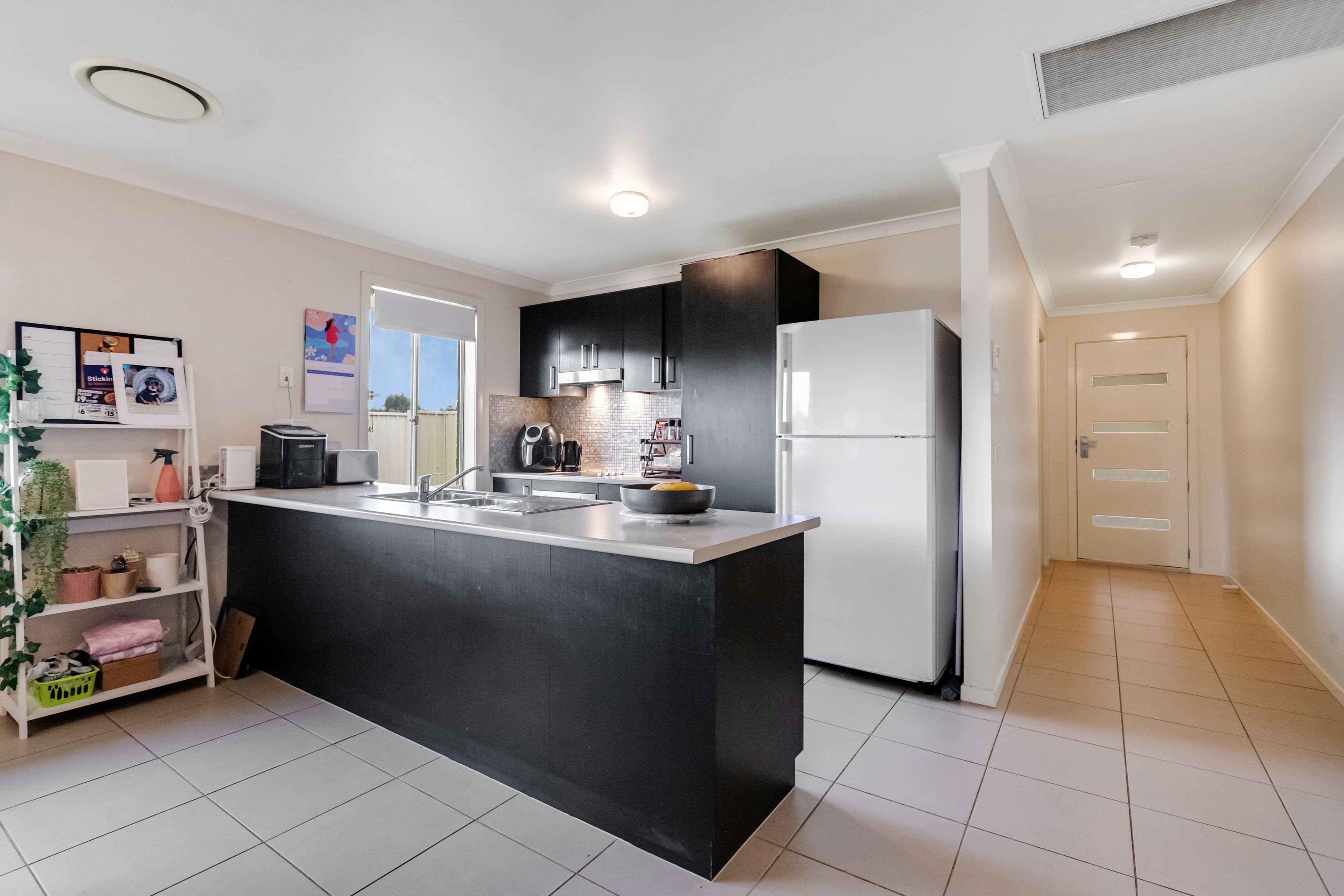 44 Ellswood Crescent, Mildura VIC 3500, Mildura - Thumbnail 4