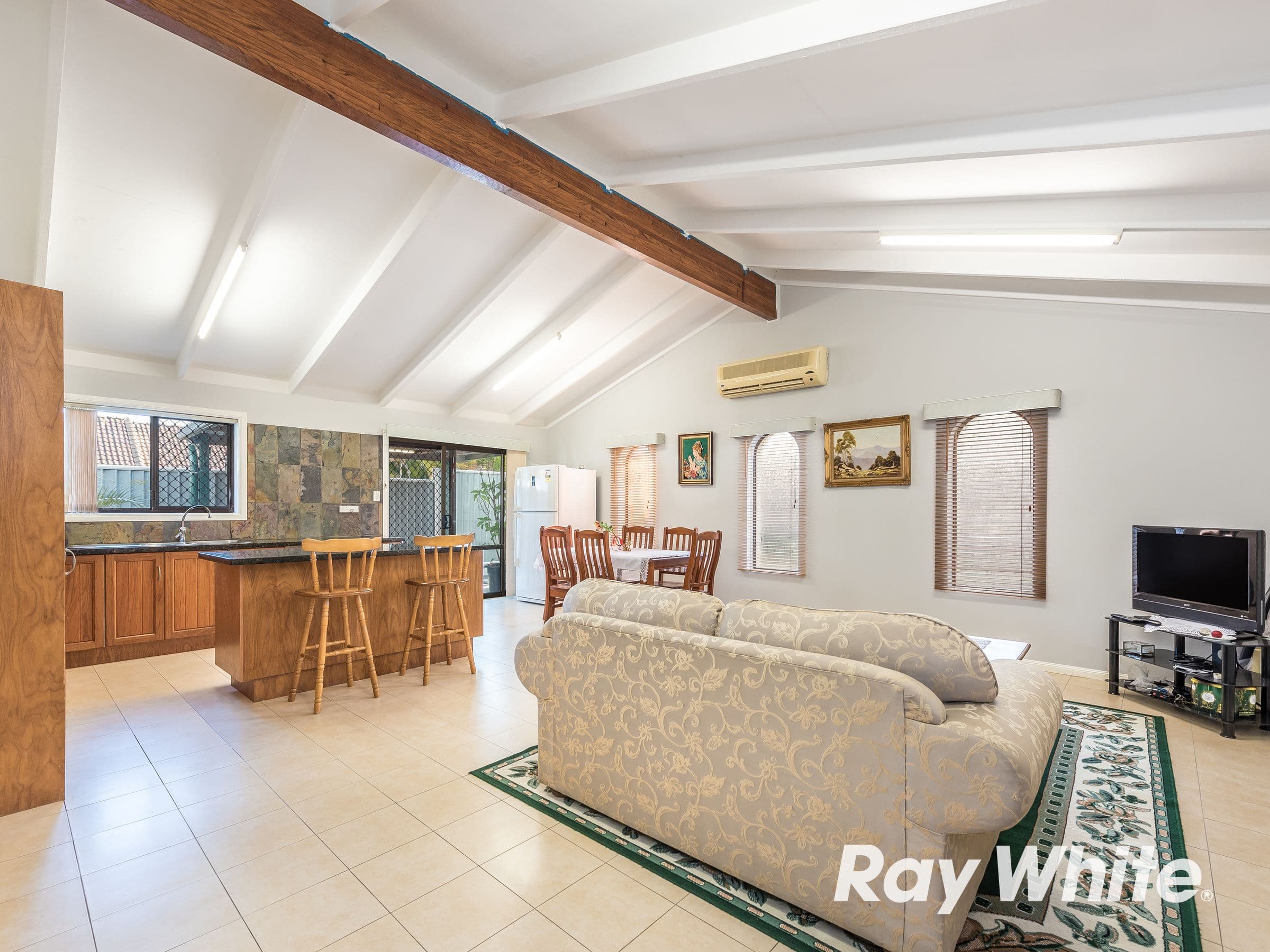 1 Woburn Street, Woodridge QLD 4114, Woodridge - Thumbnail 2