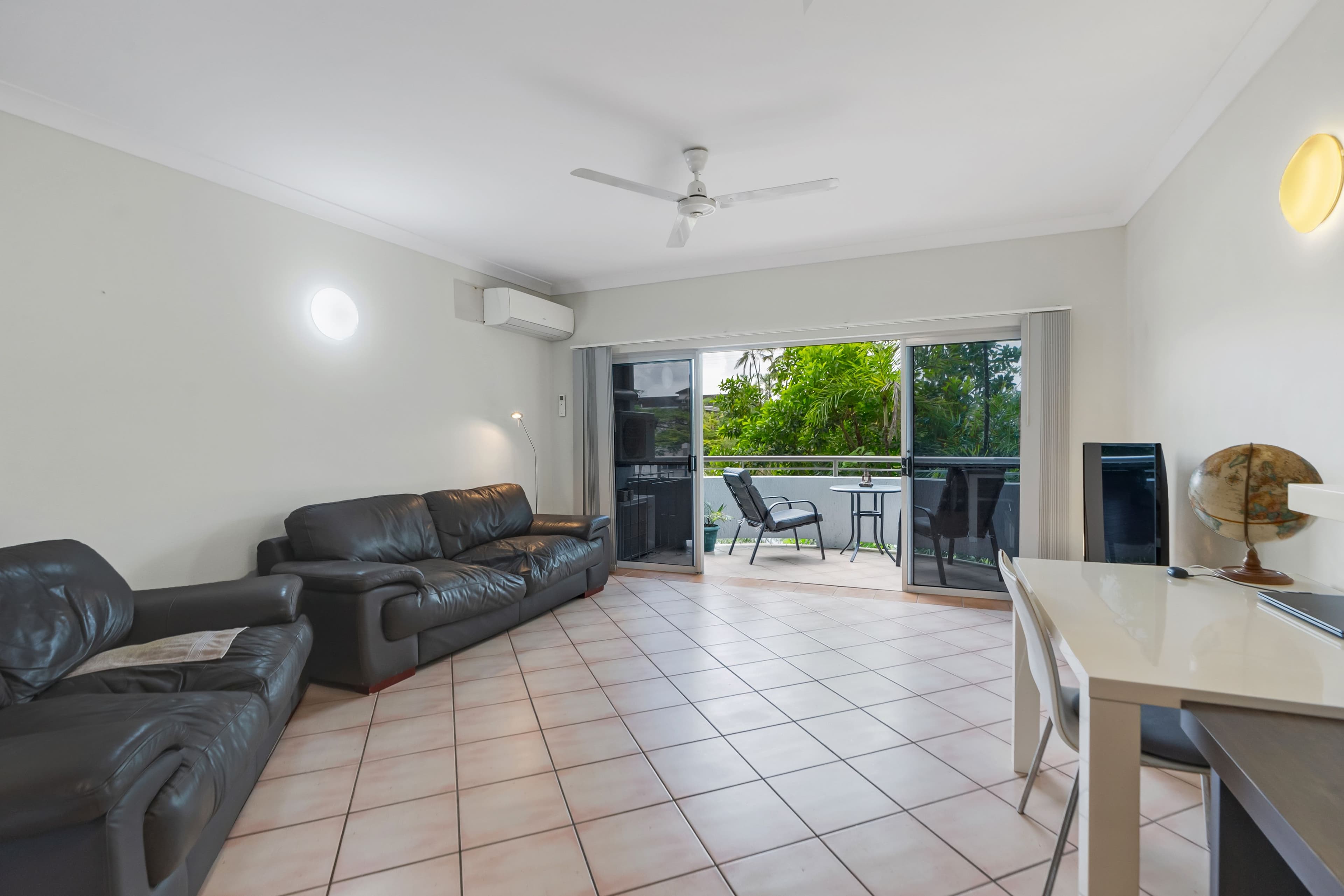 303-305 Lake Street, Cairns North QLD 4870, Cairns North - Thumbnail 3