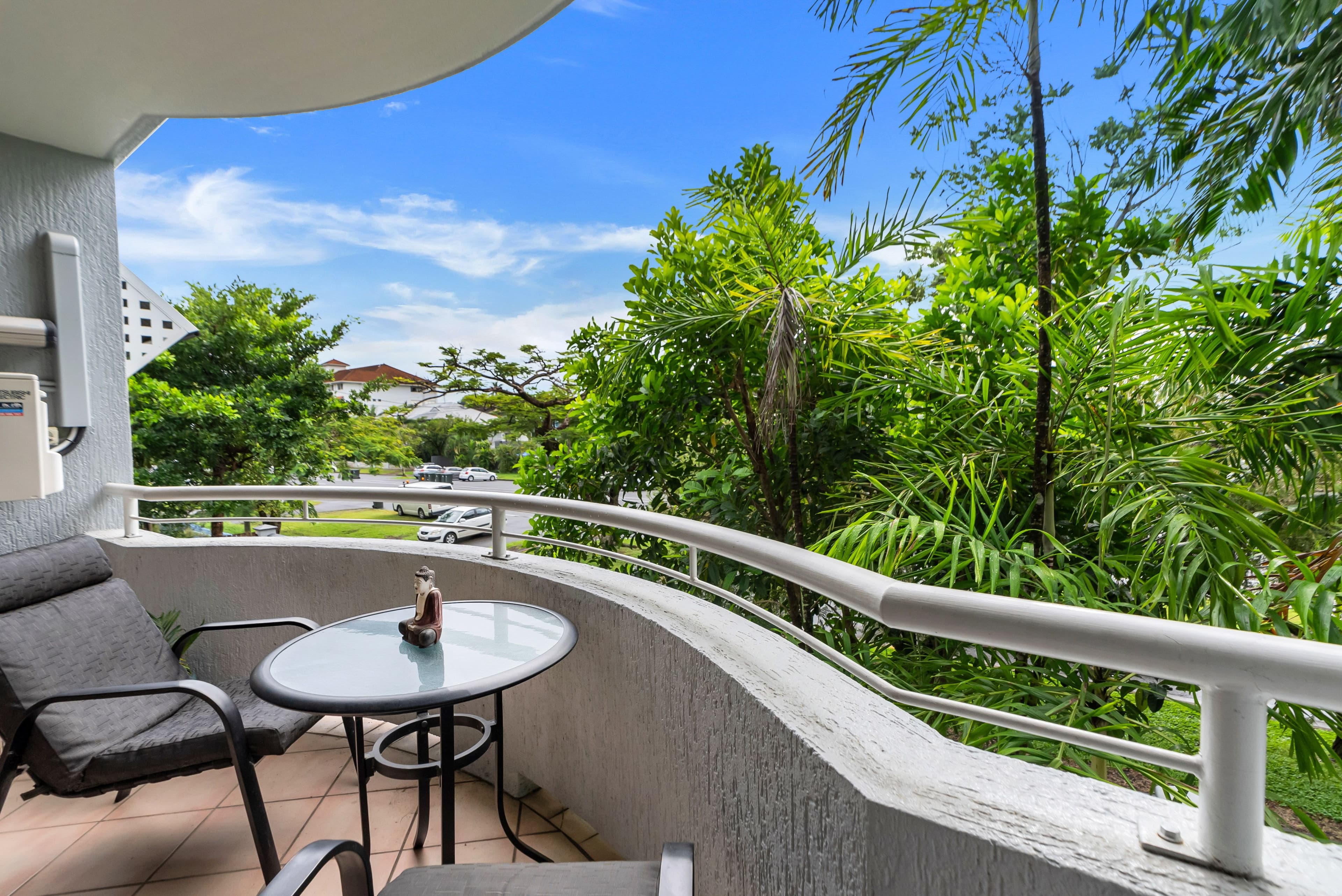 303-305 Lake Street, Cairns North QLD 4870, Cairns North - Thumbnail 5