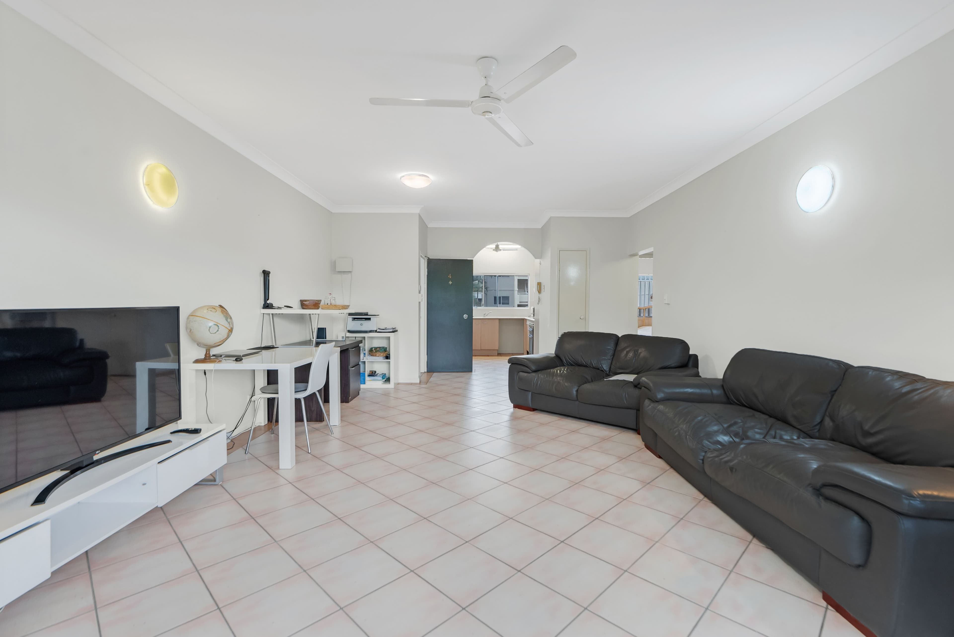 303-305 Lake Street, Cairns North QLD 4870, Cairns North - Thumbnail 6