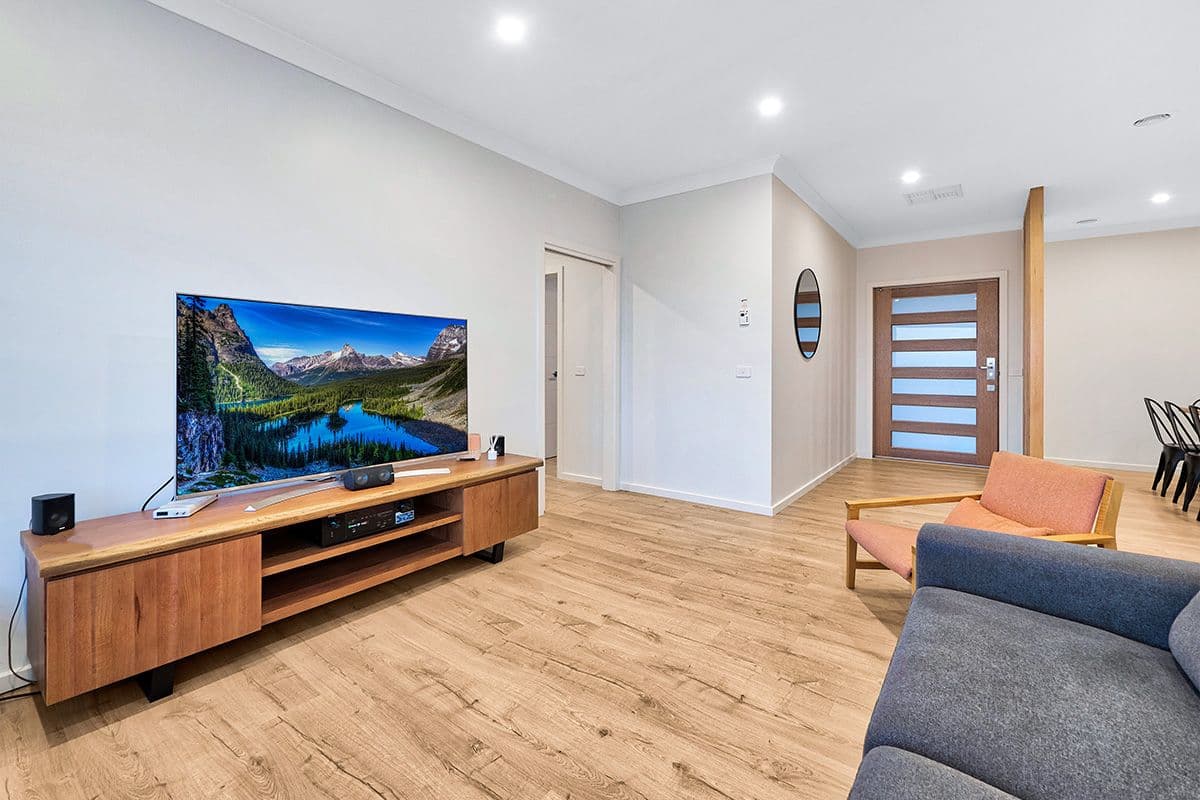 13 Kirkstall Close, Garfield VIC 3814, Garfield - Thumbnail 5
