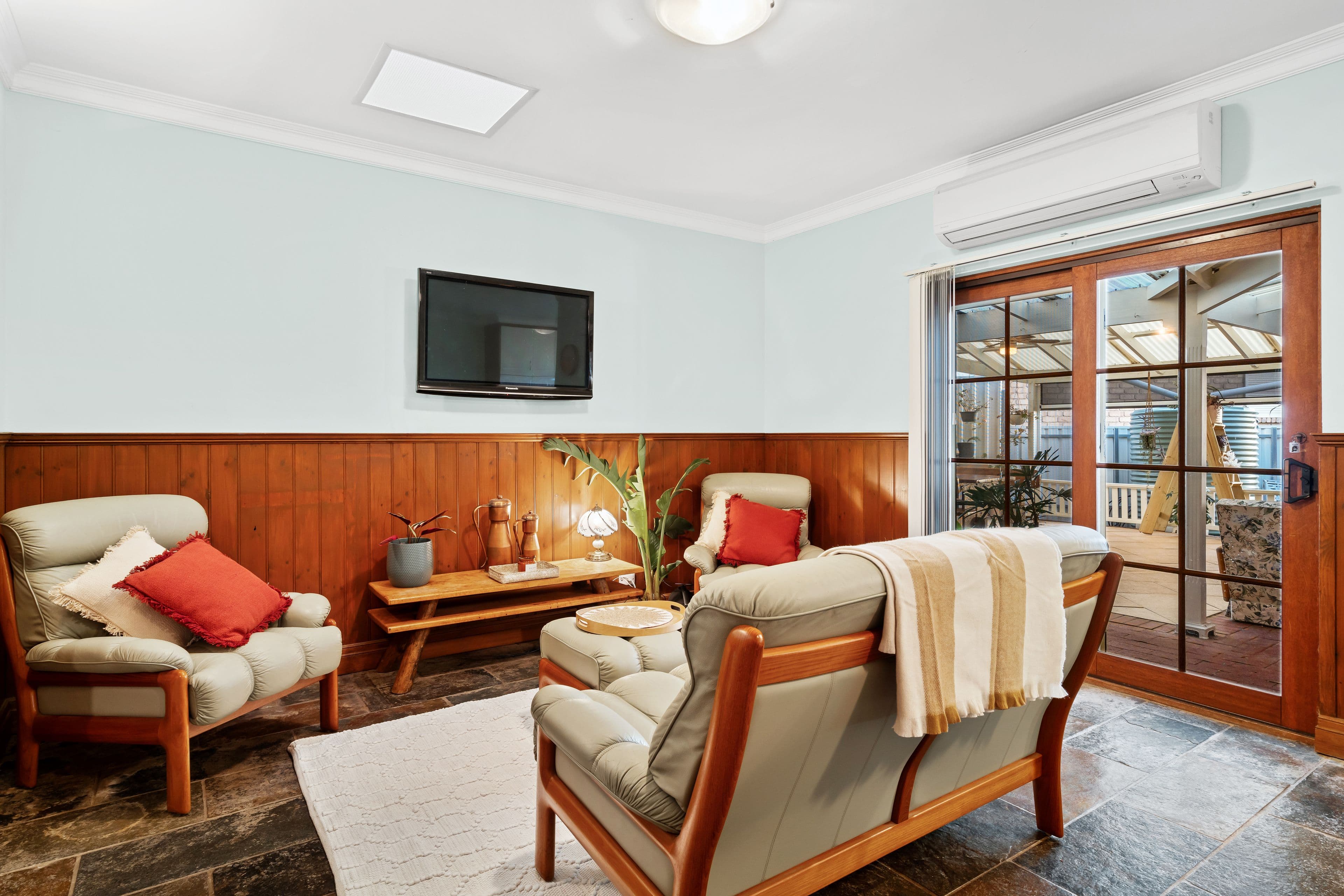 42 Lerunna Avenue, Hallett Cove SA 5158, Hallett Cove - Thumbnail 3