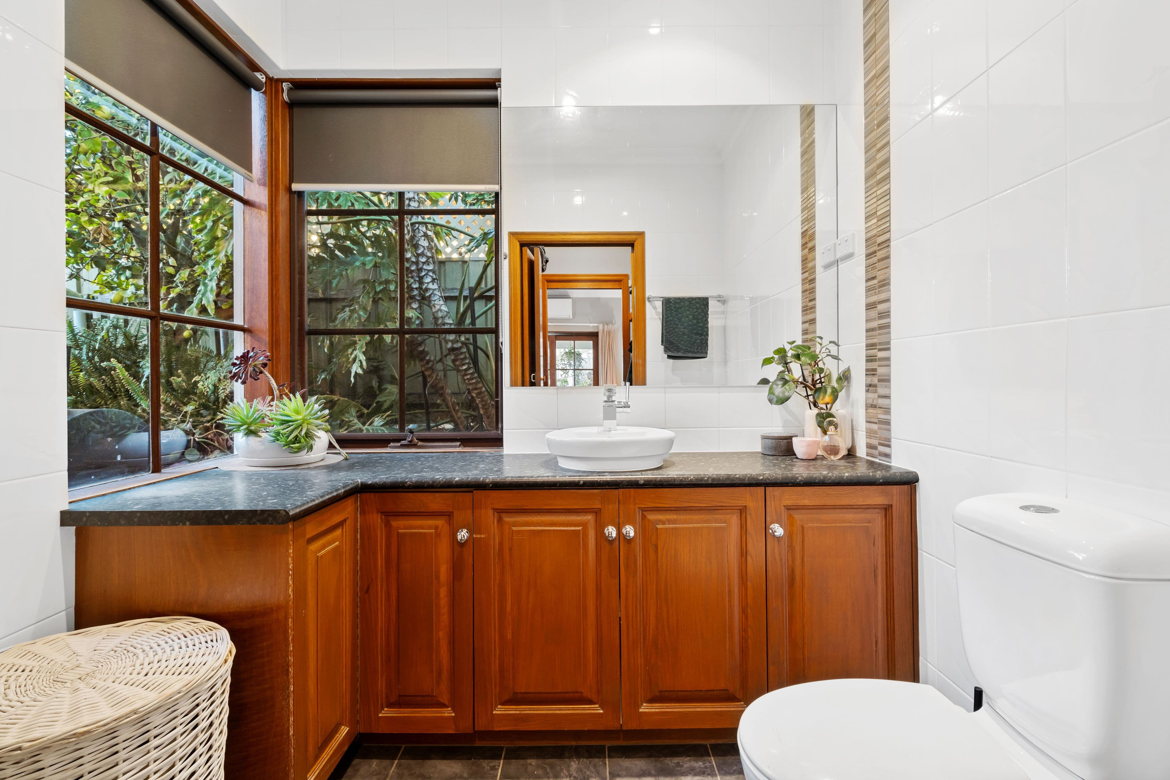 42 Lerunna Avenue, Hallett Cove SA 5158, Hallett Cove - Thumbnail 8