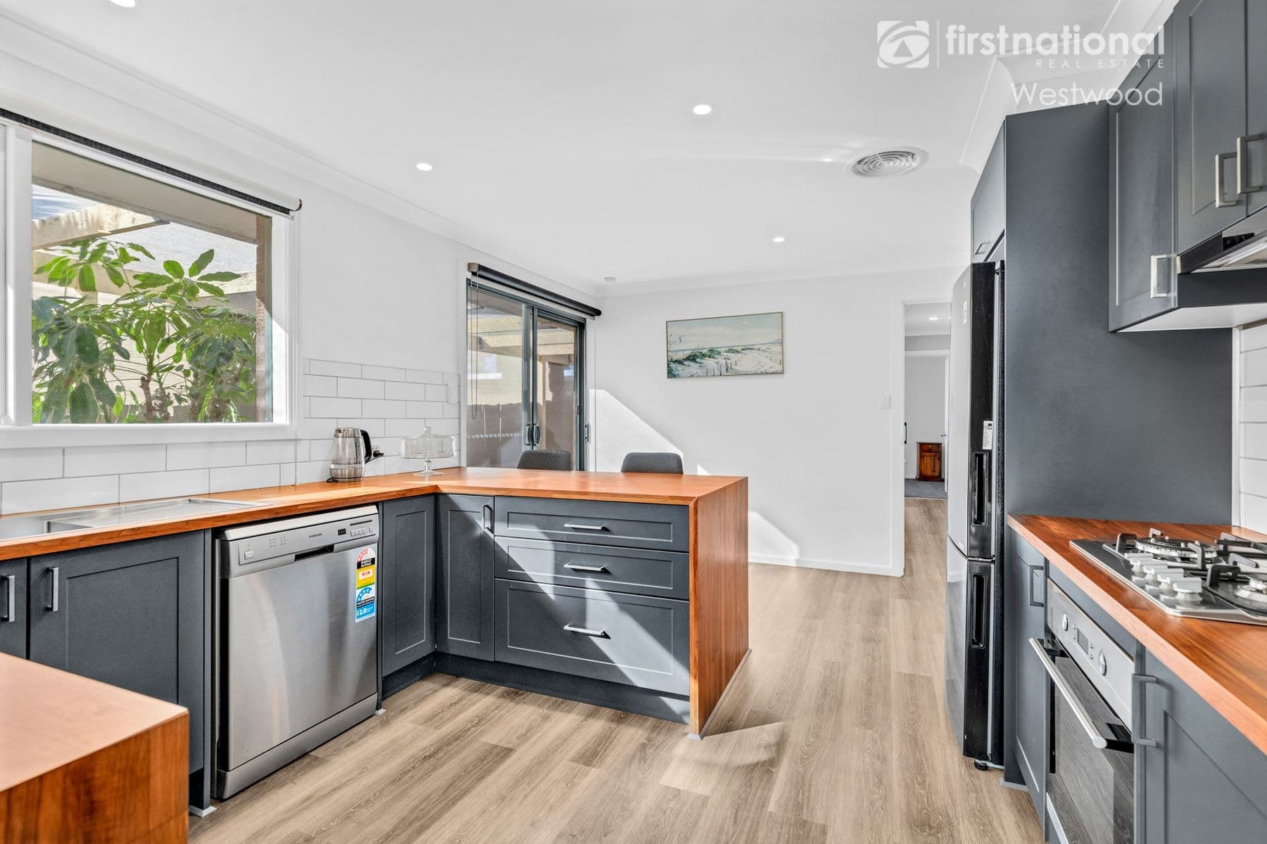 248 Ballan Road, Wyndham Vale VIC 3024, Wyndham Vale - Thumbnail 2