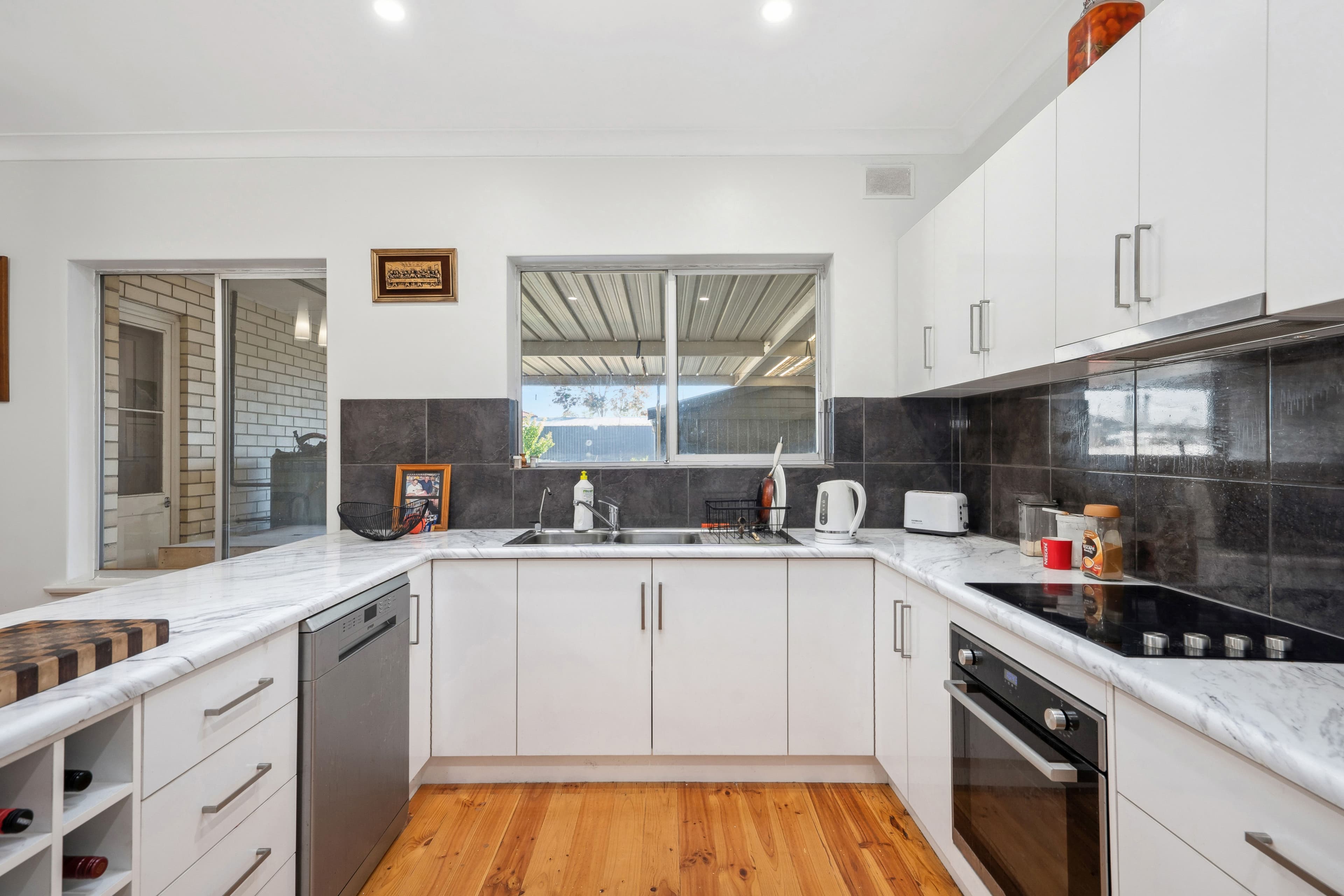 47 Spring Street, Queenstown SA 5014, Queenstown - Thumbnail 8