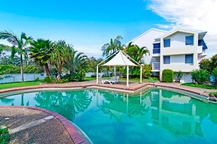 56 Guineas Creek Road, CURRUMBIN WATERS QLD 4223, Currumbin Waters - Thumbnail 3