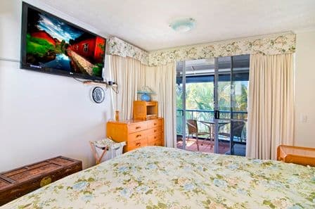 56 Guineas Creek Road, CURRUMBIN WATERS QLD 4223, Currumbin Waters - Thumbnail 6