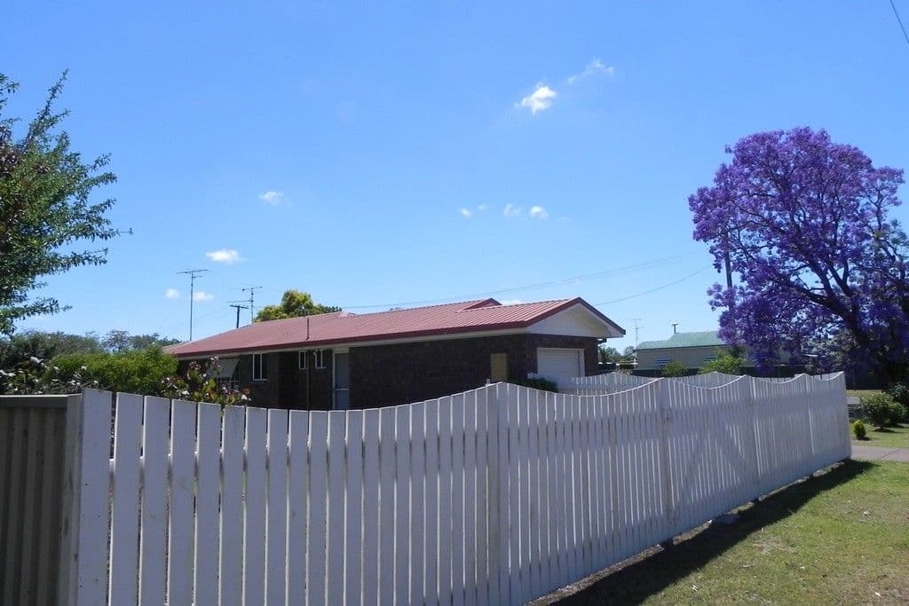 2 White, PITTSWORTH QLD 4356, Pittsworth - Thumbnail 3