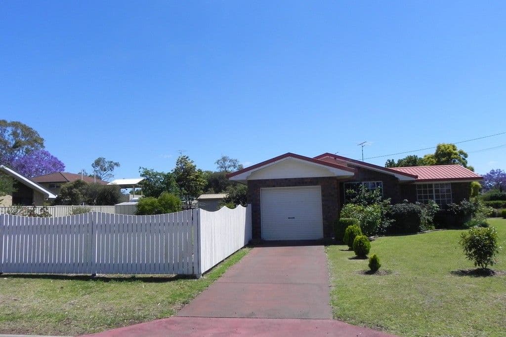 2 White, PITTSWORTH QLD 4356, Pittsworth - Thumbnail 4