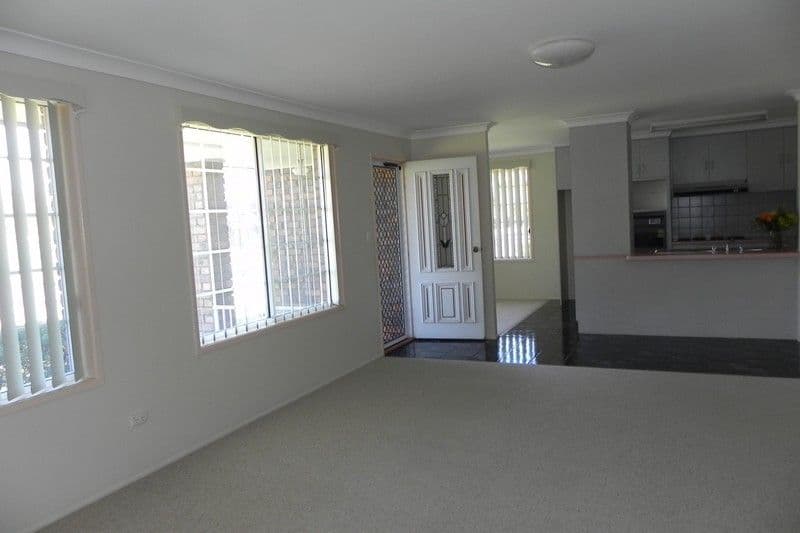 2 White, PITTSWORTH QLD 4356, Pittsworth - Thumbnail 6