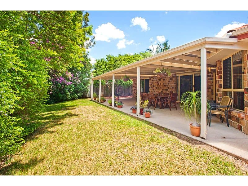 25 Hurlstone Street, WISHART QLD 4122, Wishart - Thumbnail 3