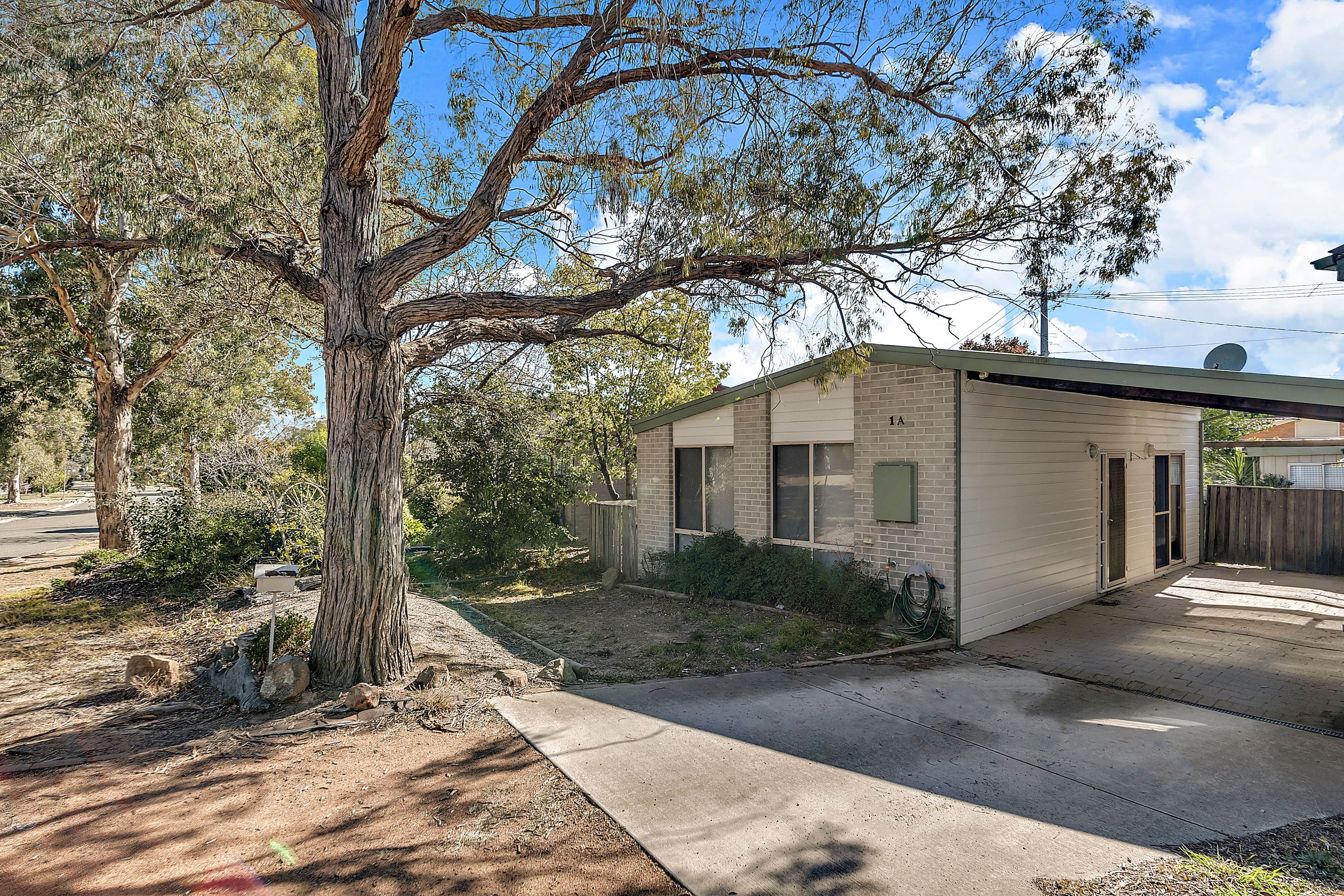 1 & 1A Paling Place, Melba ACT 2615, Melba - Thumbnail 2