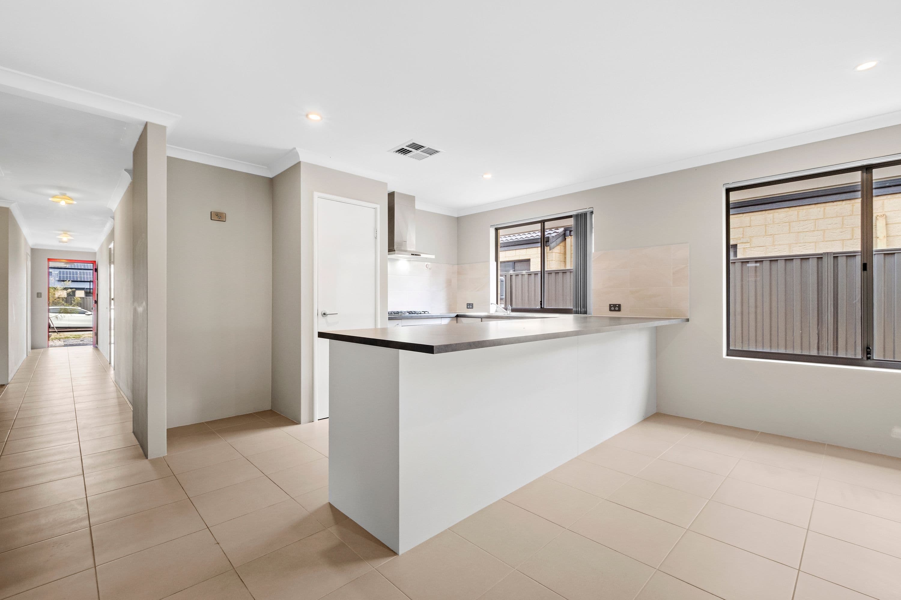 42 Lomond Way, Seville Grove WA 6112, Seville Grove - Thumbnail 3