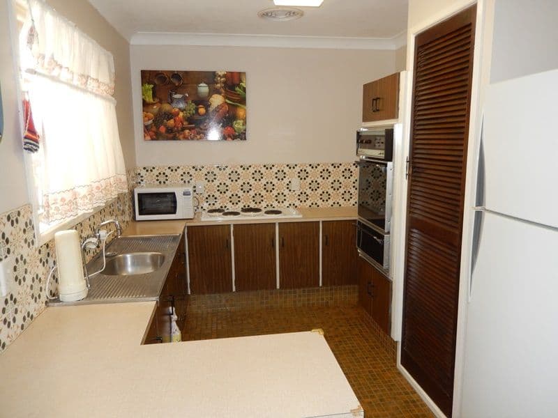23 Charles Street, BRASSALL QLD 4305, Brassall - Thumbnail 3