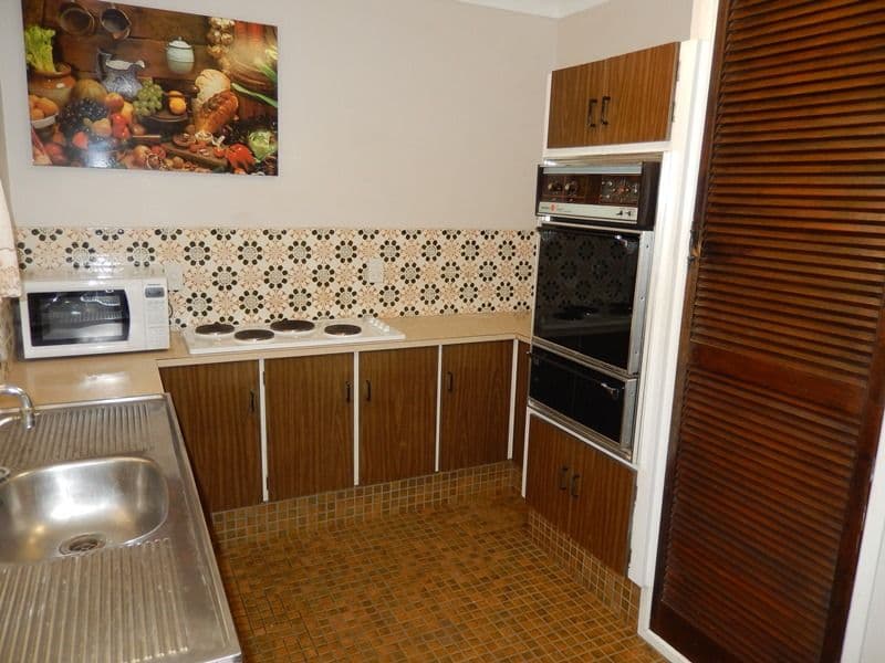 23 Charles Street, BRASSALL QLD 4305, Brassall - Thumbnail 4