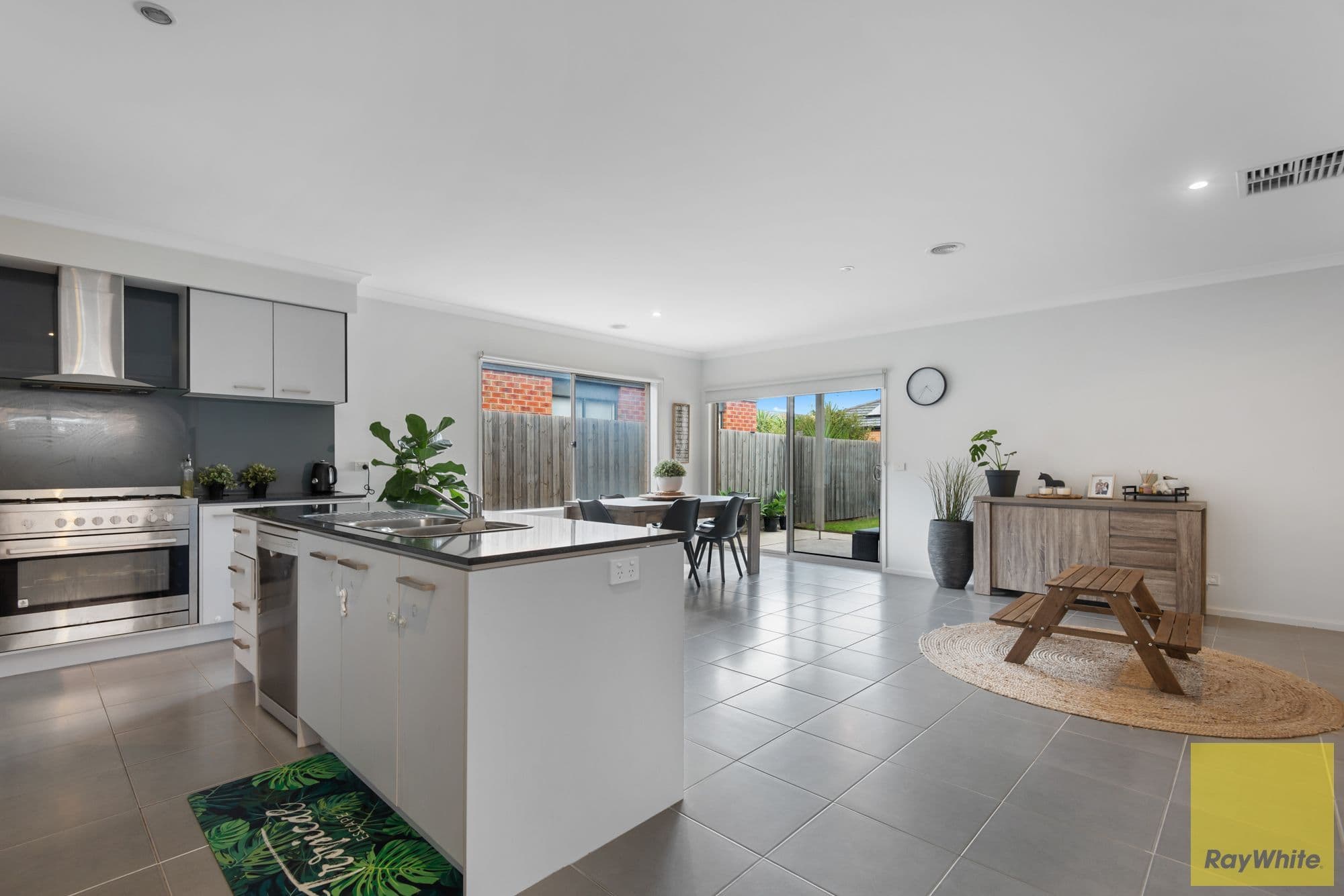 20 Armour Street, Truganina VIC 3029, Truganina - Thumbnail 4