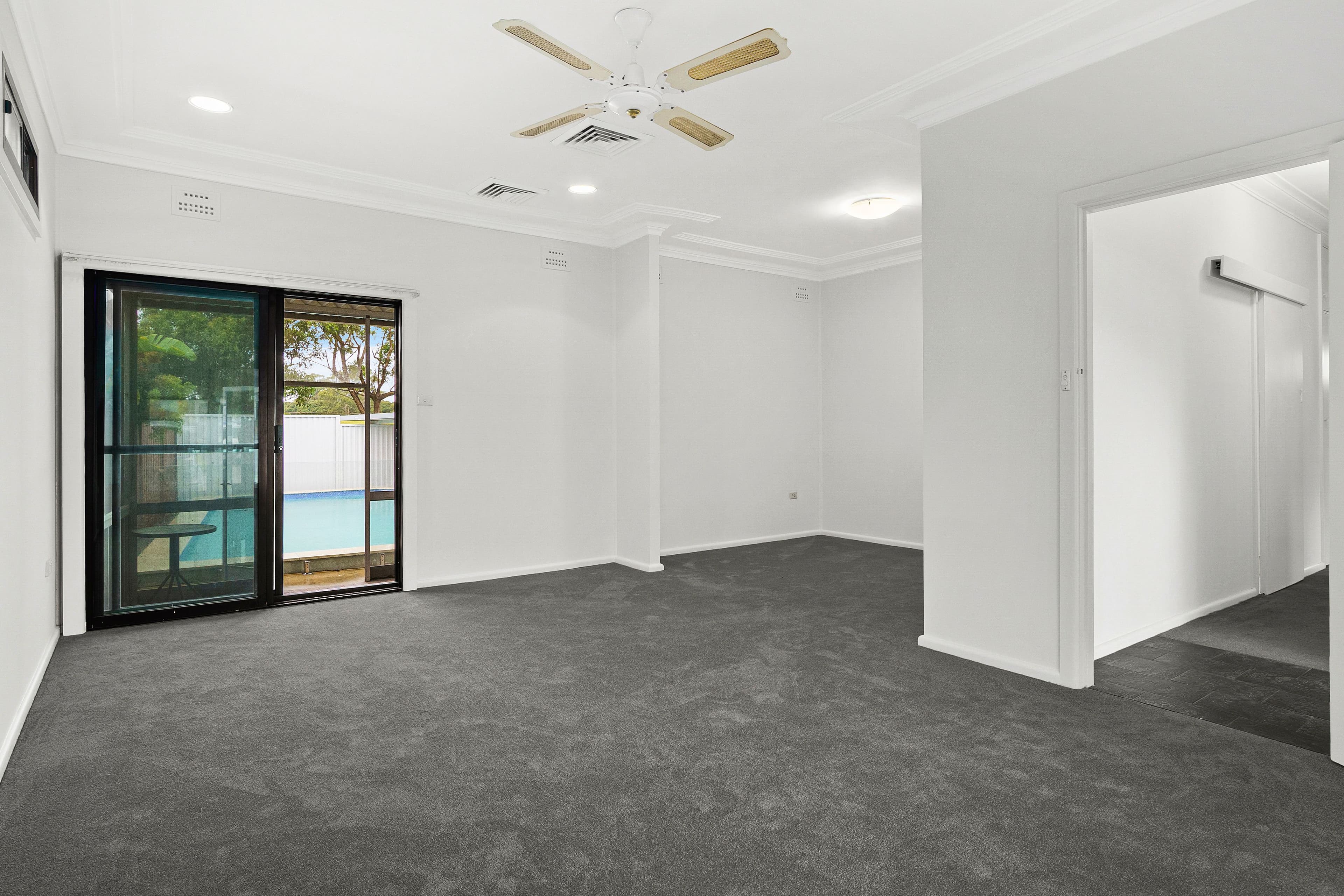6 Oakleigh Avenue, Banksia NSW 2216, Banksia - Thumbnail 2