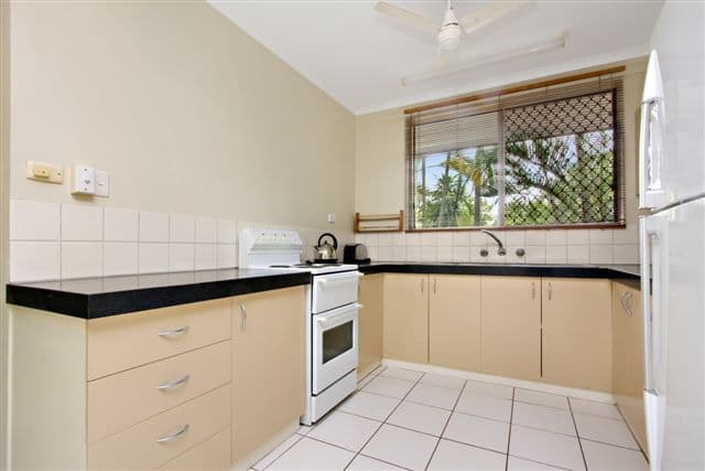 7 Fourcroy Street, KARAMA NT 0812, Karama - Thumbnail 2