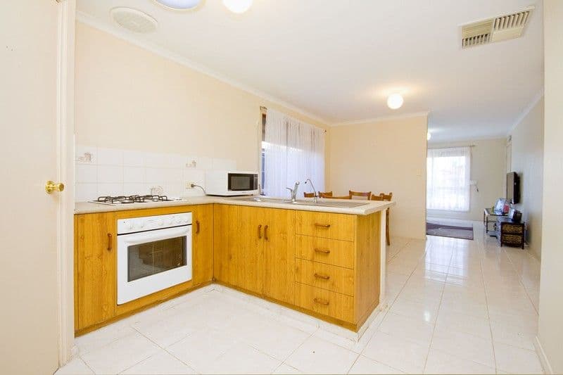 93 Liberator Drive, PARALOWIE SA 5108, Paralowie - Thumbnail 6