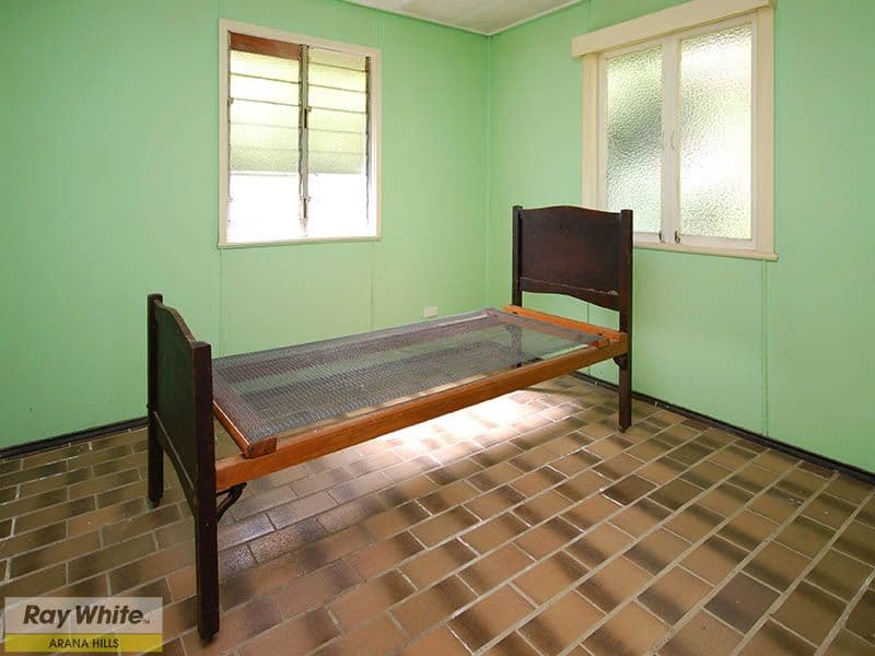 80    Minto Crescent, ARANA HILLS QLD 4054, Arana Hills - Thumbnail 7