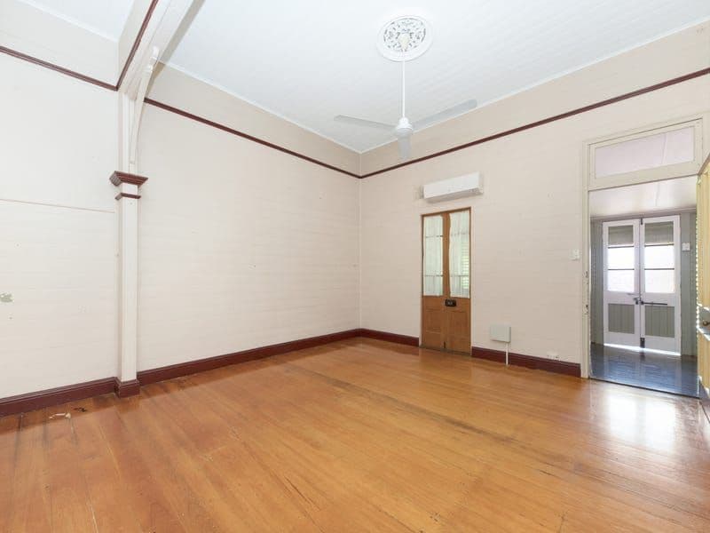 28 Ackers Street, Hermit Park QLD 4812, Hermit Park - Thumbnail 4