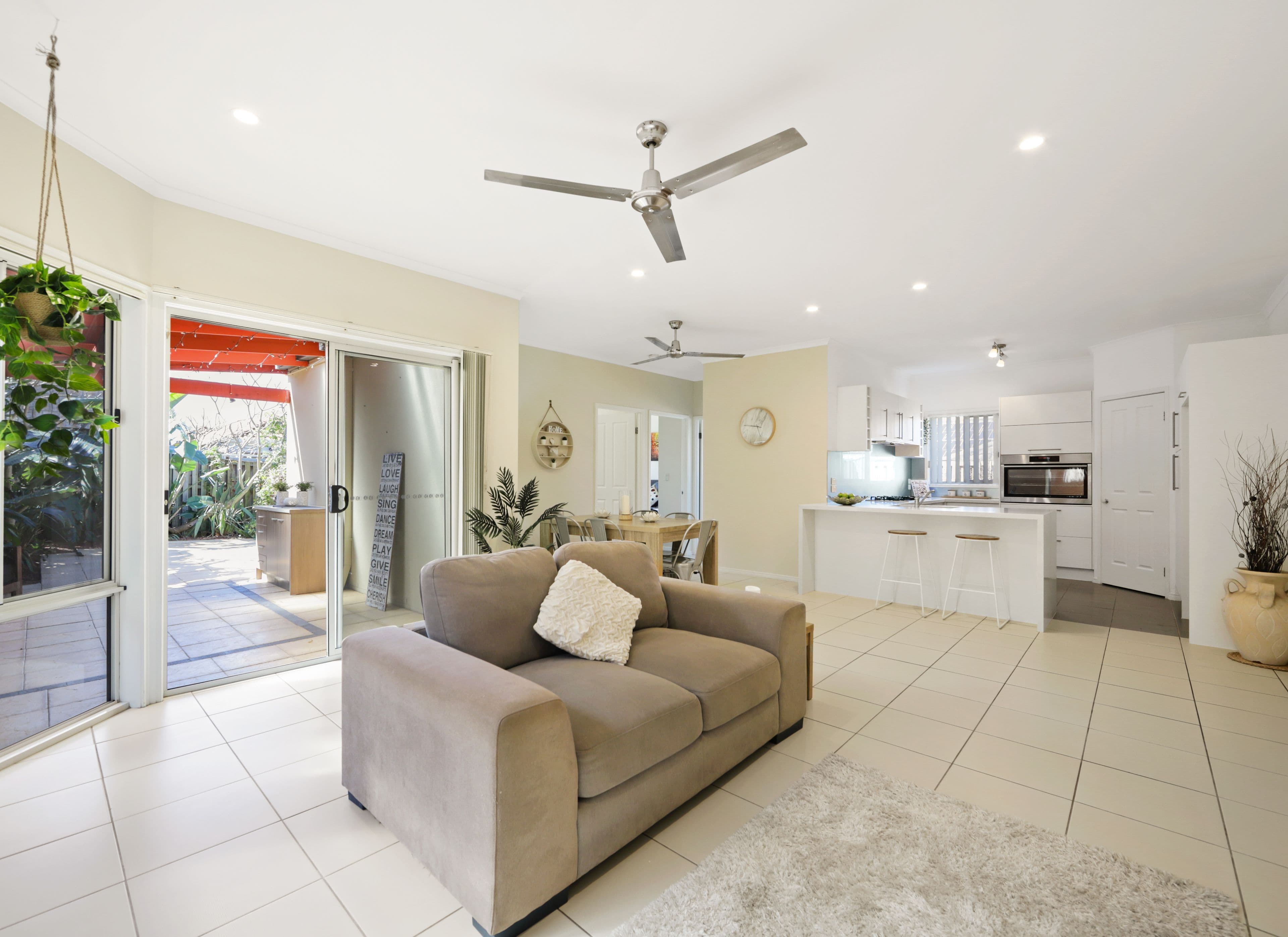 18 Campelles Avenue, Varsity Lakes QLD 4227, Varsity Lakes - Thumbnail 7