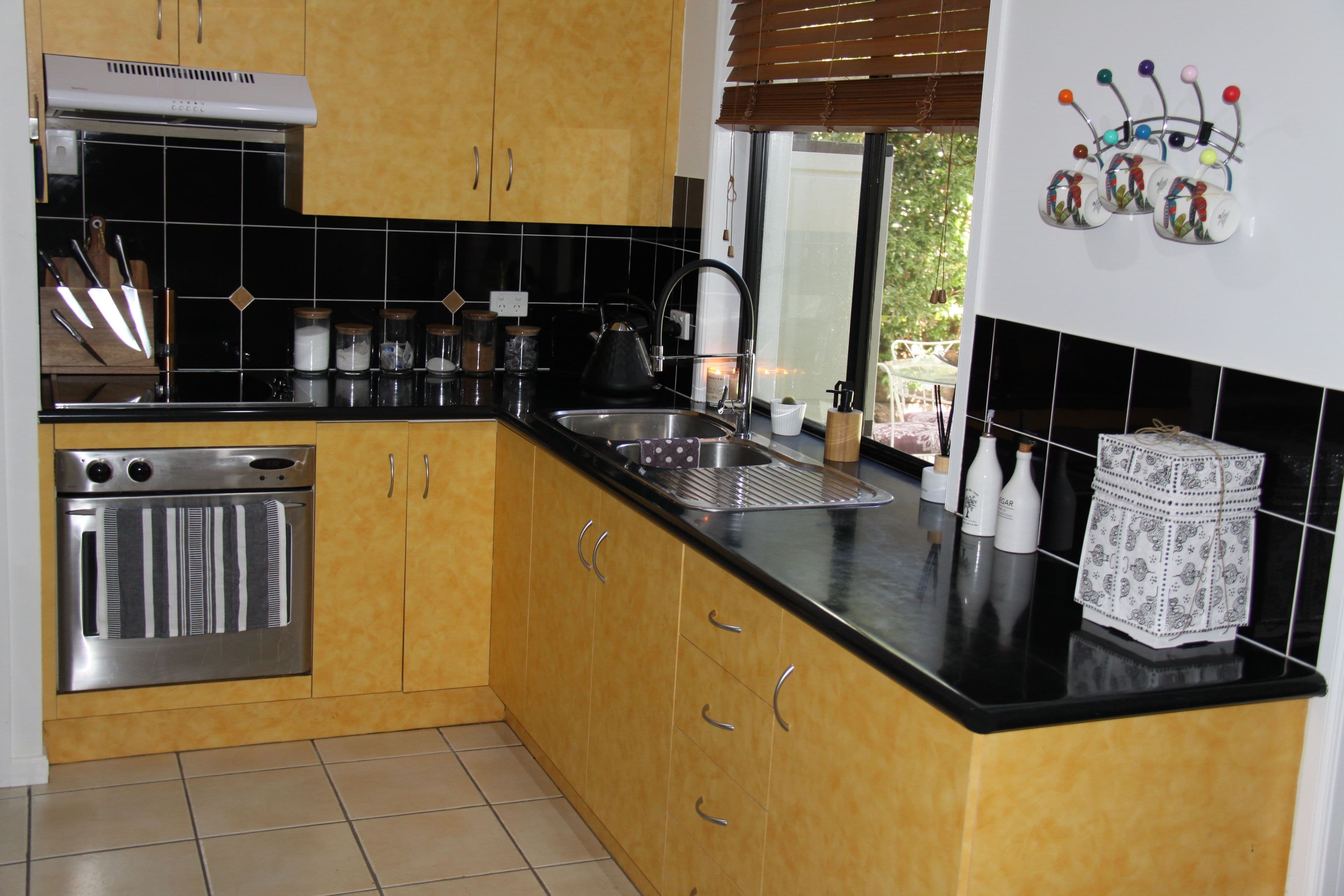 13 Pryde Street, Tannum Sands QLD 4680, Tannum Sands - Thumbnail 3