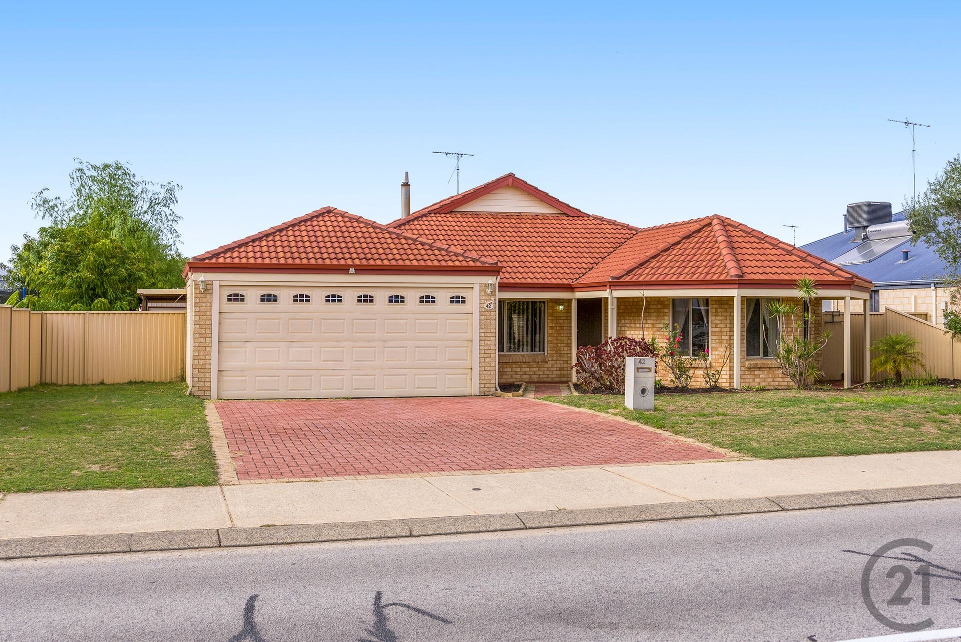 42 Newport Drive, Dudley Park, WA, 6210, Dudley Park - Thumbnail 2