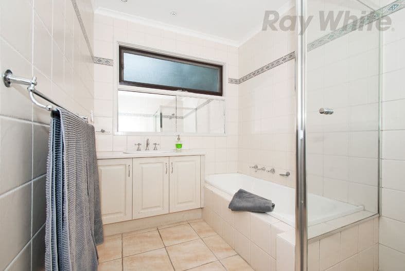 53 COUNTRY CLUB Drive, CHIRNSIDE PARK VIC 3116, Chirnside Park - Thumbnail 7