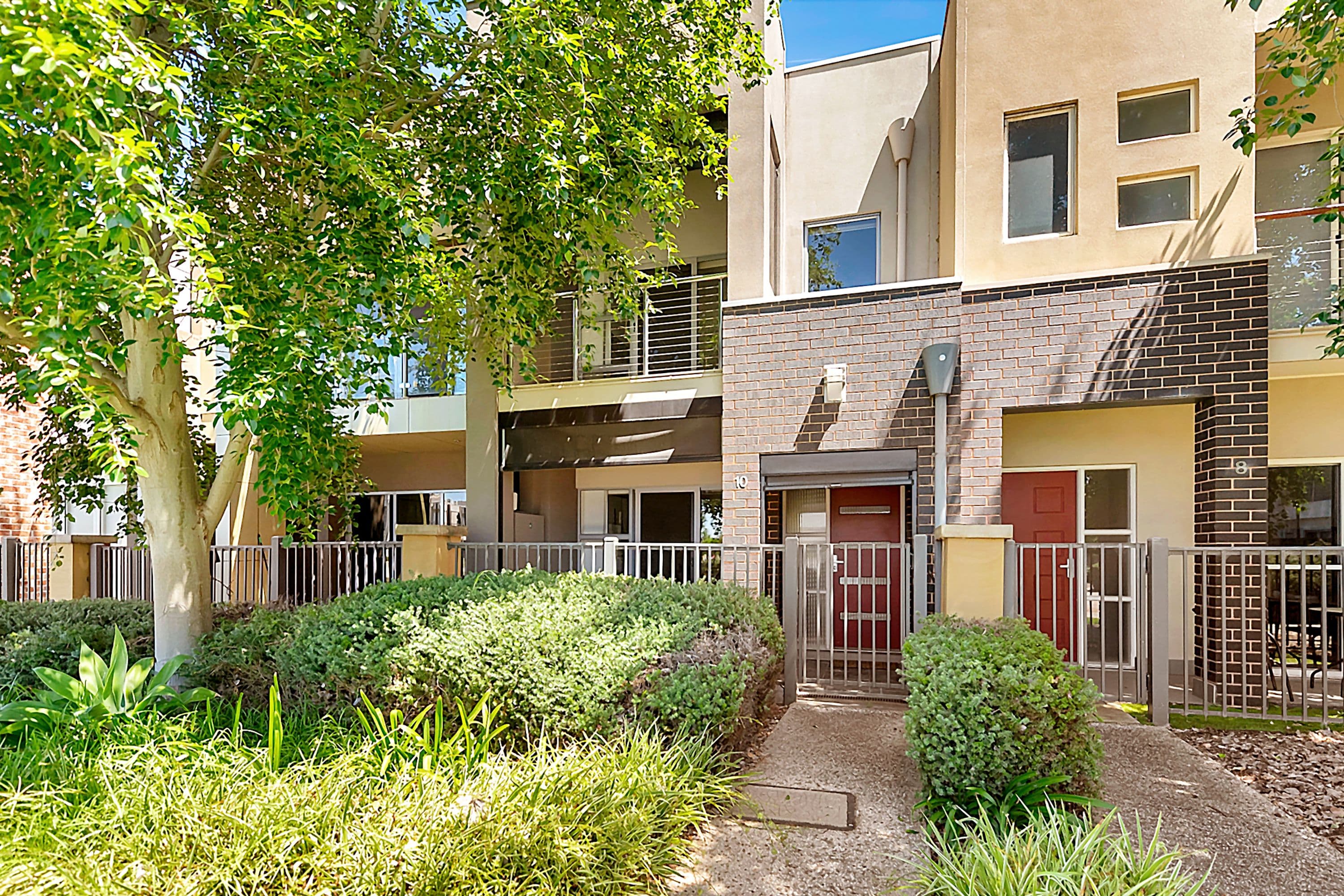 10 Chianti Lane, Mawson Lakes SA 5095, Mawson Lakes - Thumbnail 2