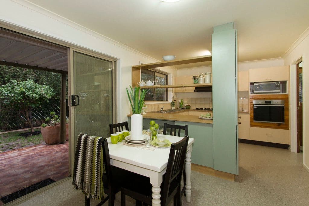 1 Canterbury Street, HUGHESDALE VIC 3166, Hughesdale - Thumbnail 2