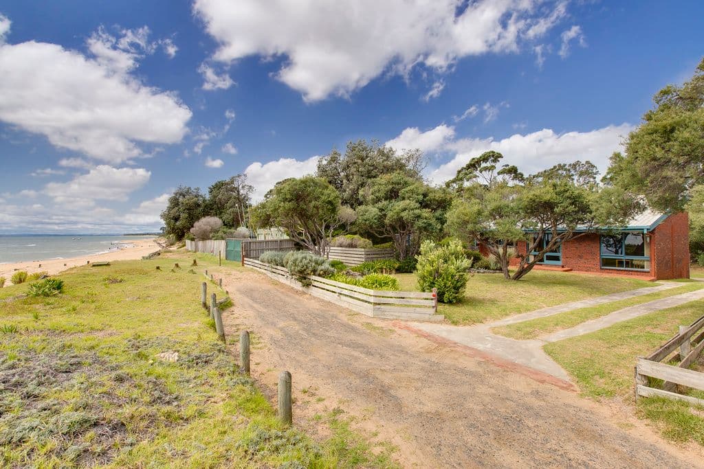 27 Stradbroke Avenue, Cowes VIC 3922, Cowes - Image 1