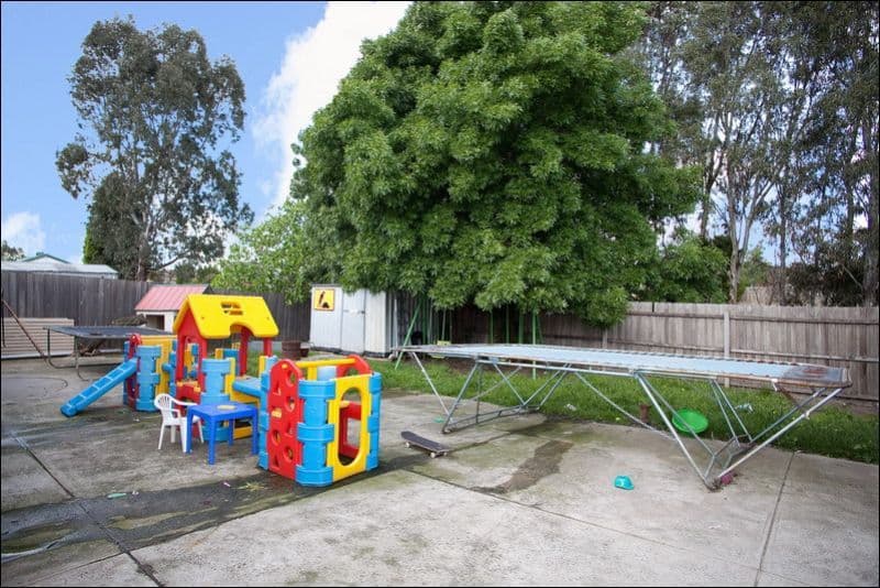 10 Beaumont Crescent, LALOR VIC 3075, Lalor - Thumbnail 2