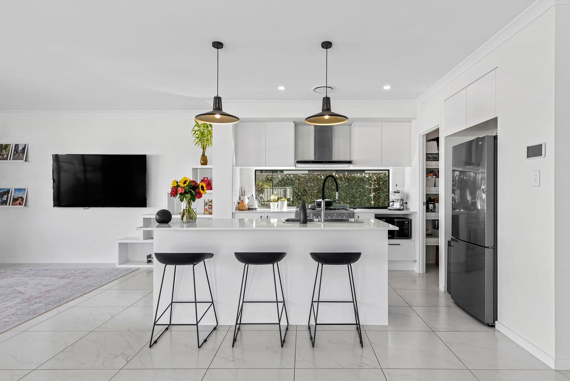 16 Pinnibar Street, Bridgeman Downs QLD 4035, Bridgeman Downs - Thumbnail 4