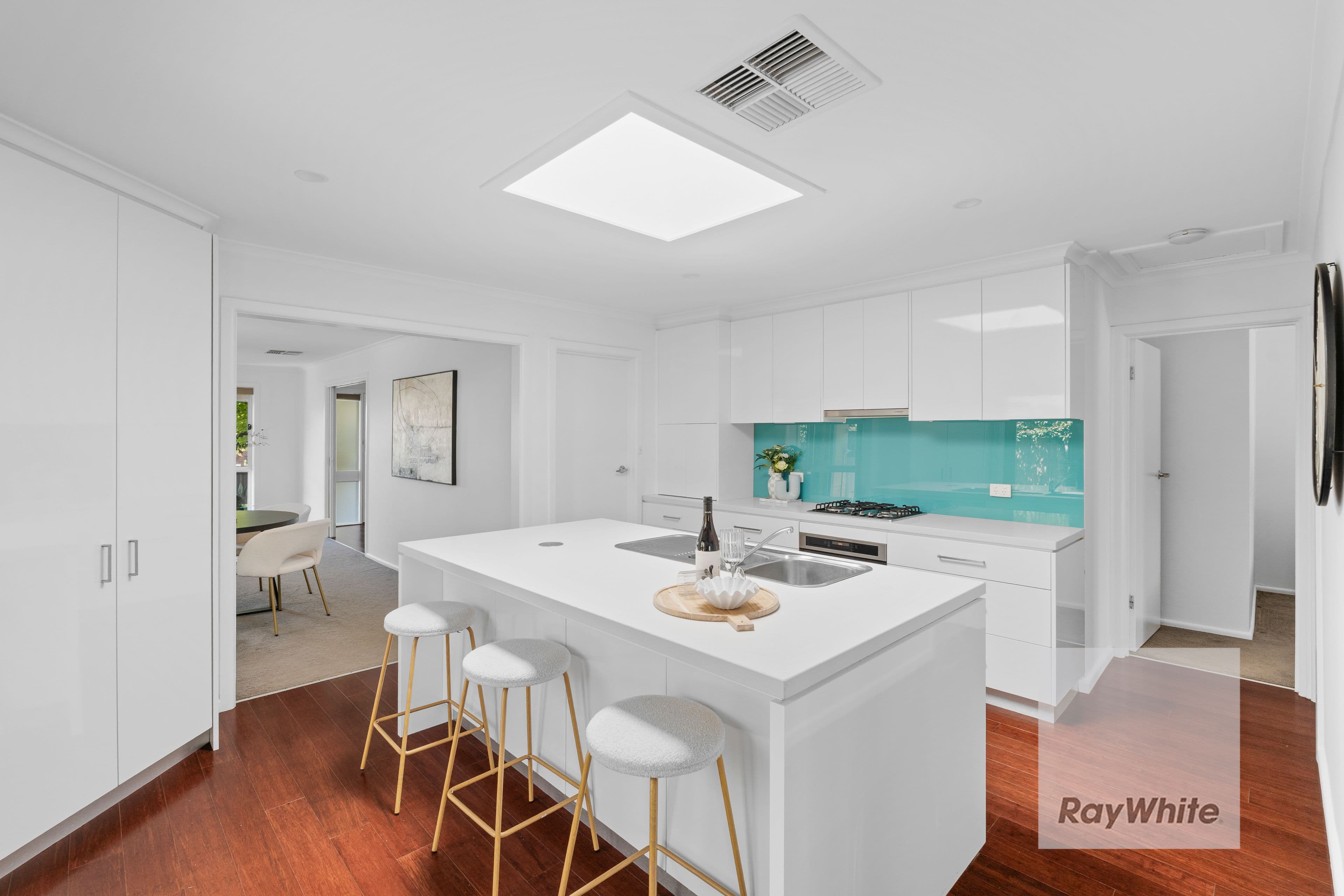 2 Witney Way, Bundoora VIC 3083, Bundoora - Thumbnail 4