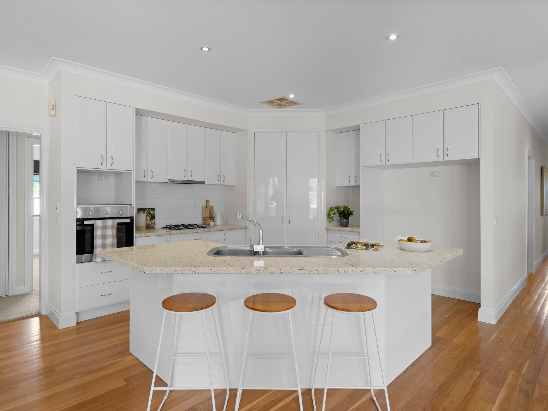 1 McConnan Street, Benalla VIC 3672, Benalla - Thumbnail 6