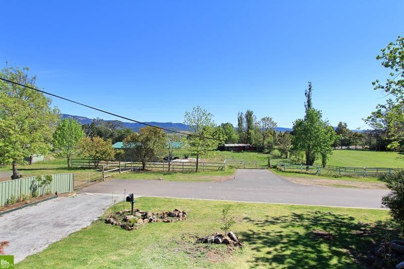 43 Tripoli Way, ALBION PARK NSW 2527, Albion Park - Thumbnail 2